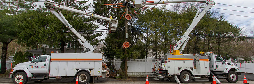 Two trucks affecting a line repair